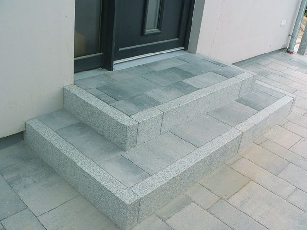Treppe aus Pflaster